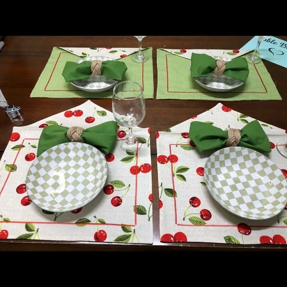 PLACEMATS - Picture 2 of 16